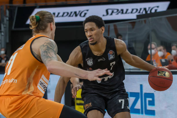 在本赛季 在本赛季