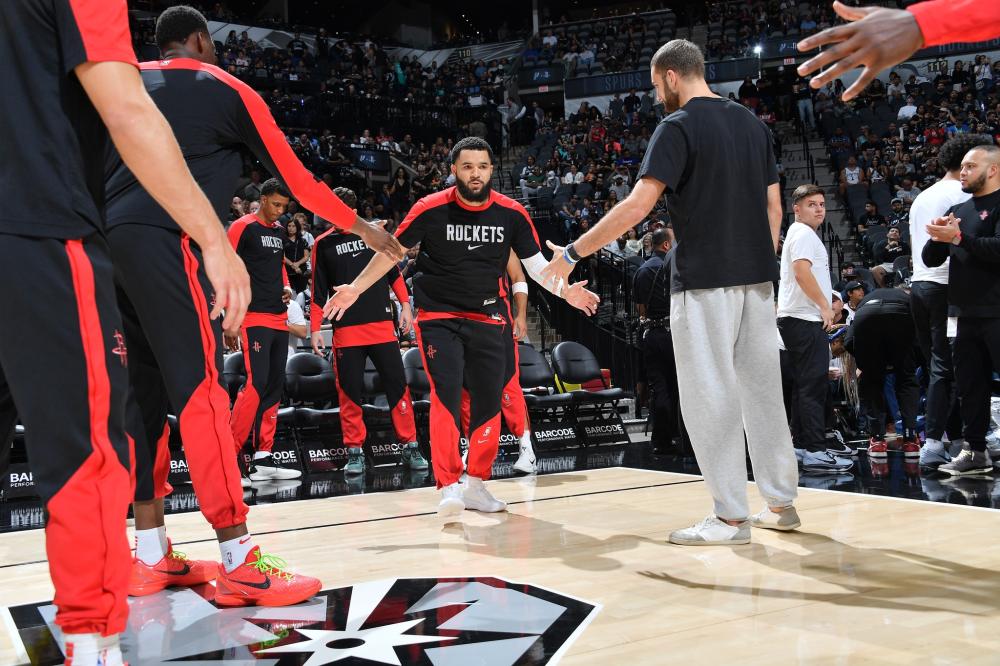 下此前一些 下此前一些