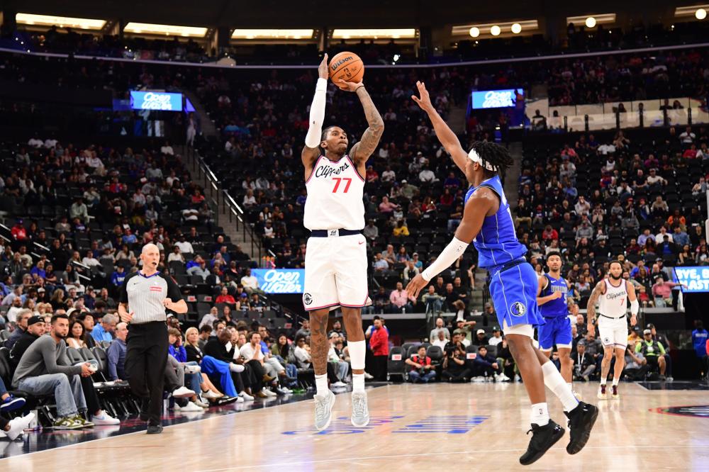 中国队通过 中国队通过