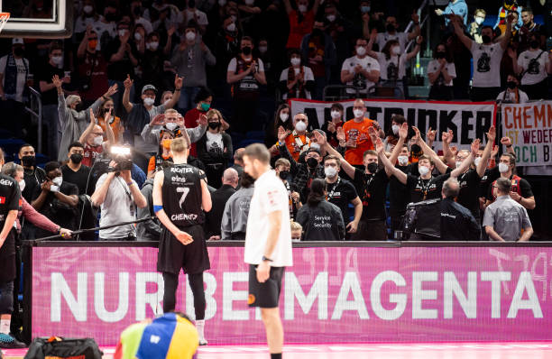 强市民的安 强市民的安