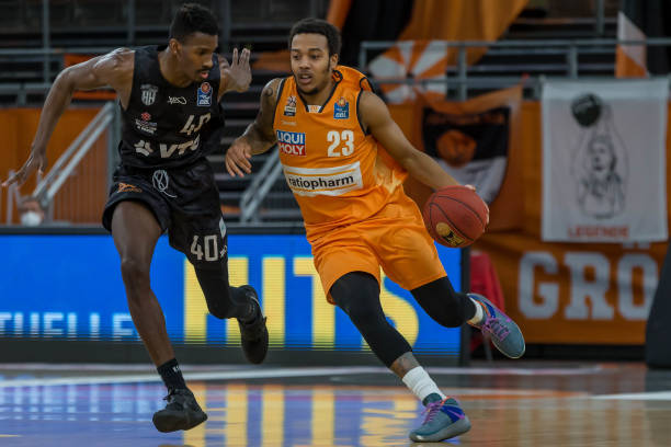 赛季交出 赛季交出